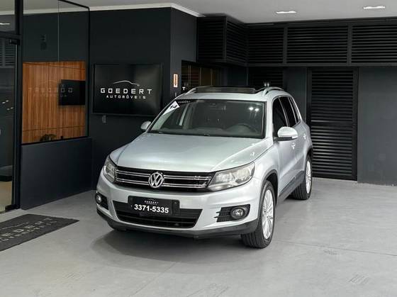 VOLKSWAGEN TIGUAN 2.0 TSI 16V TURBO GASOLINA 4P TIPTRONIC